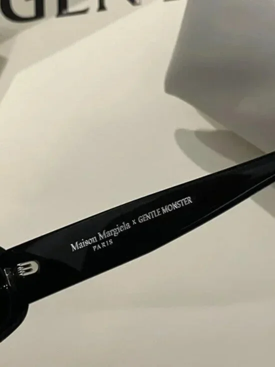 Maison Margiela x Gentle Monster Black Oval Sunglasses Designer Collab - Picture 8 of 8